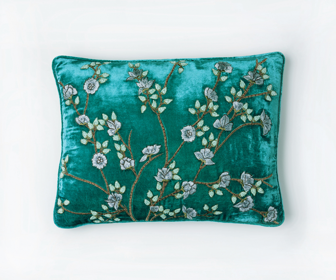 Tuileries cushion - blue jay