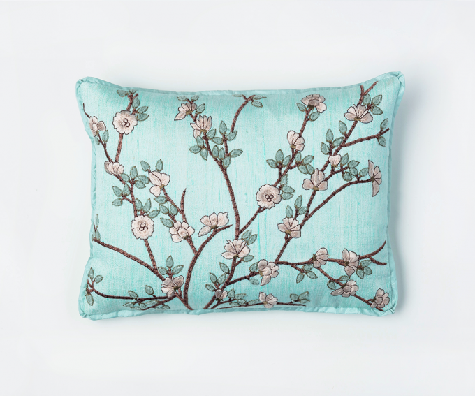 Tuileries cushion - glacier blue